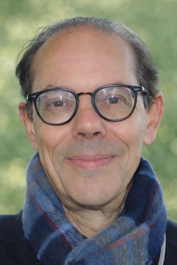 Portrait de Jean-Michel Reymondon en situation professionnelle, souriant et confiant
